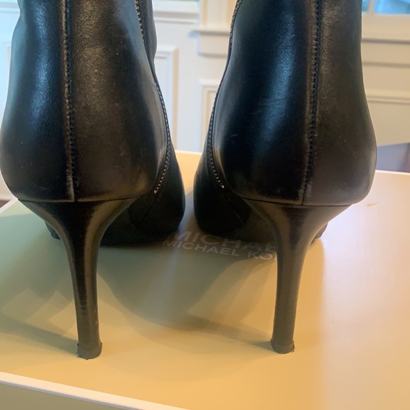 Michael Kors Dorothy flex mid bootie black size 9 - Picture 8 of 14